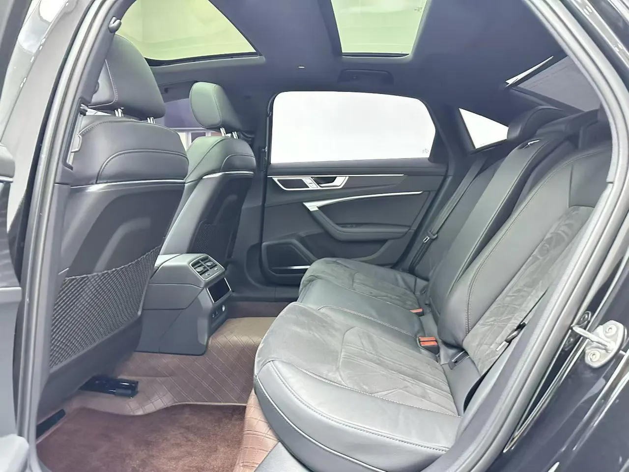 Audi 2024 A6L 48V 3.0TFSI 55TFSI Quattro enjoy dynamic automatic transmission 7