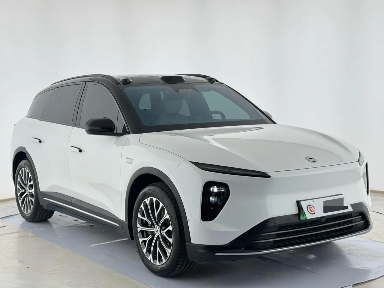 NIO 2024 ES6 75kWh automatic gear 3