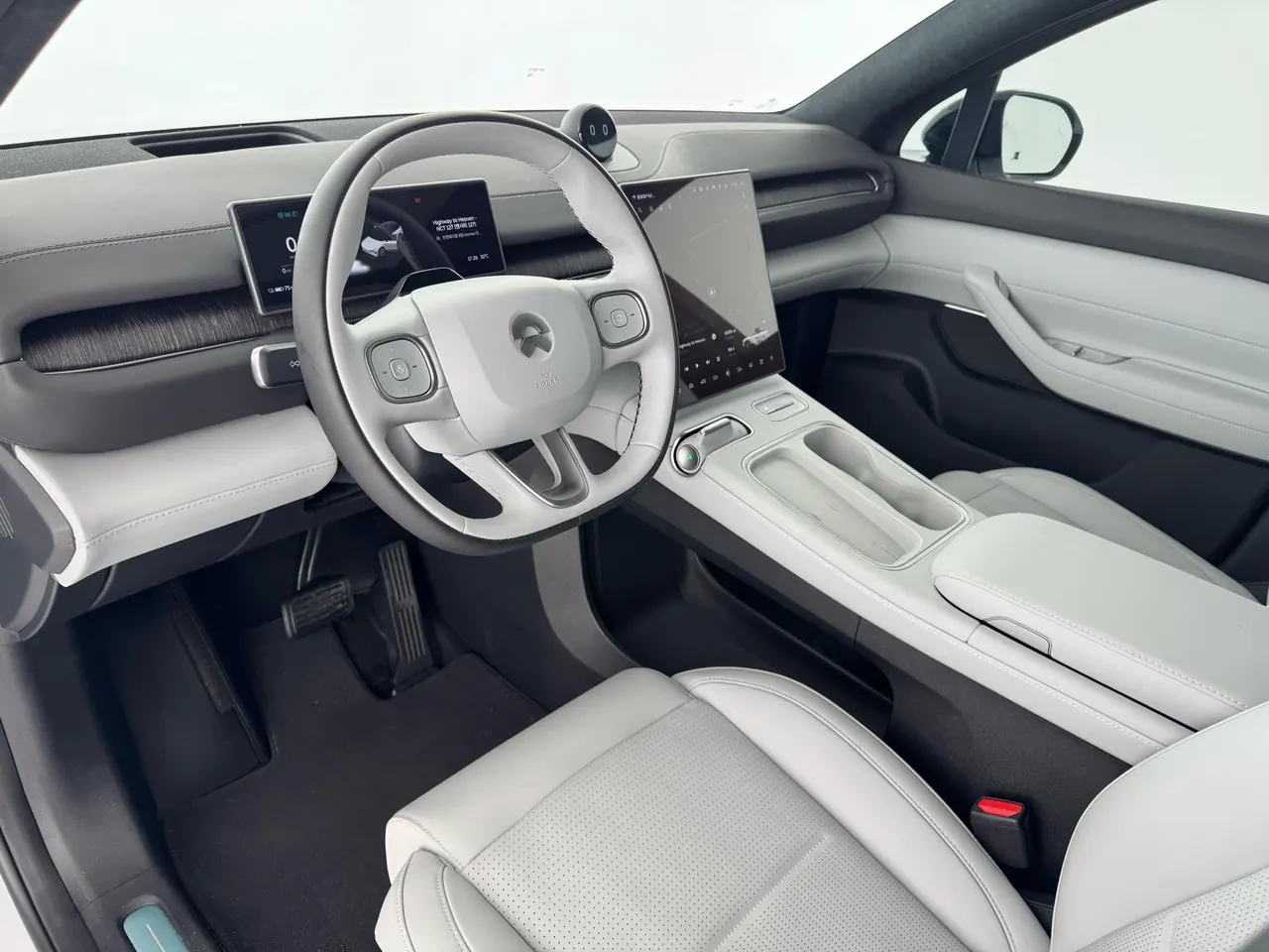 NIO 2024 ES6 75kWh automatic gear 4