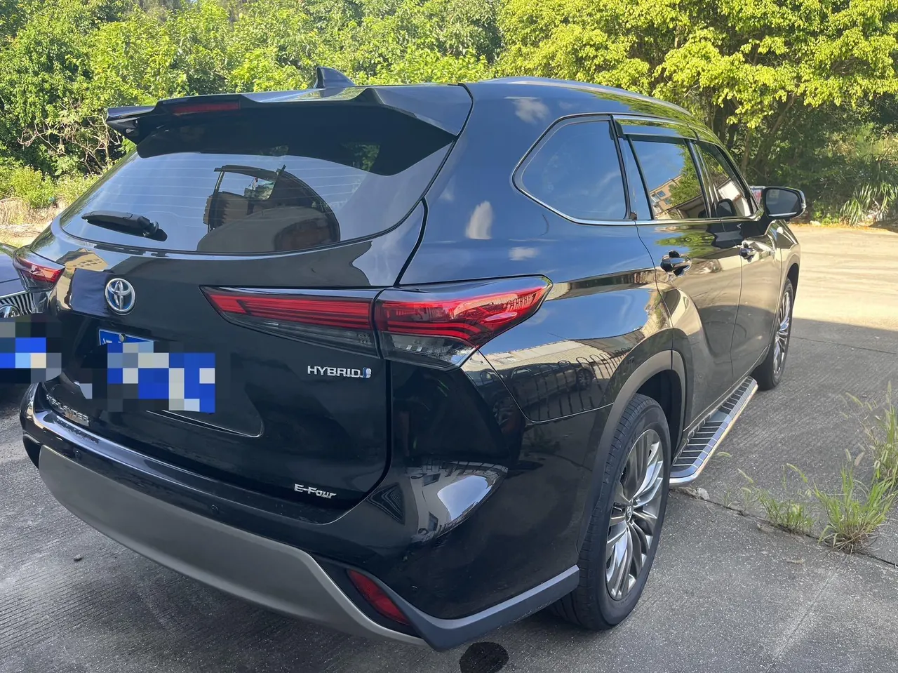 Toyota 2023 Highlander Dual Engine 2.5 Stepless Intelligent Electric Hybrid Four-wheel Drive Deluxe Edition 7-seat Automatic Transmission 3