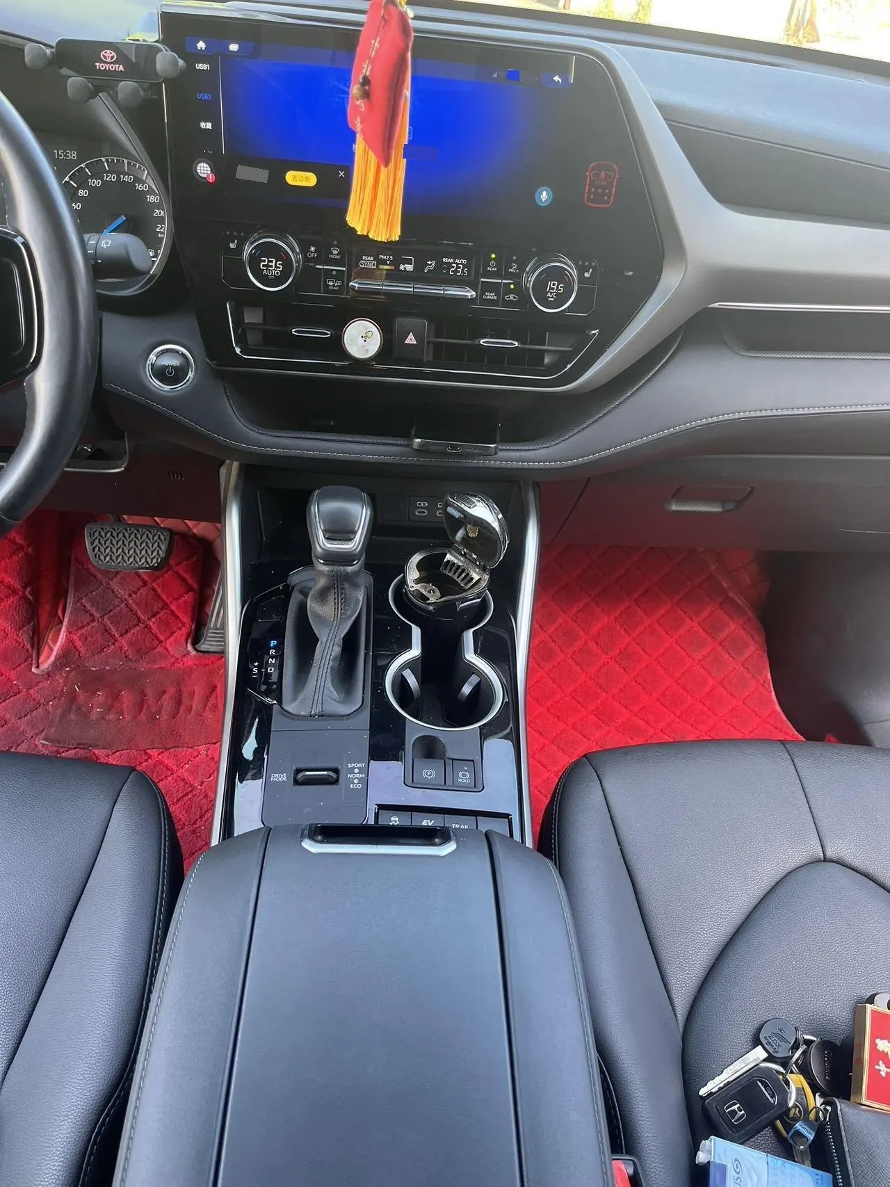 Toyota 2023 Highlander Dual Engine 2.5 Stepless Intelligent Electric Hybrid Four-wheel Drive Deluxe Edition 7-seat Automatic Transmission 7