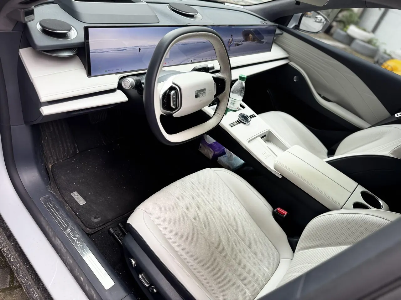 Geely Galaxy 2024 E 8 665km Starship Sailing Edition Automatic Gear 5
