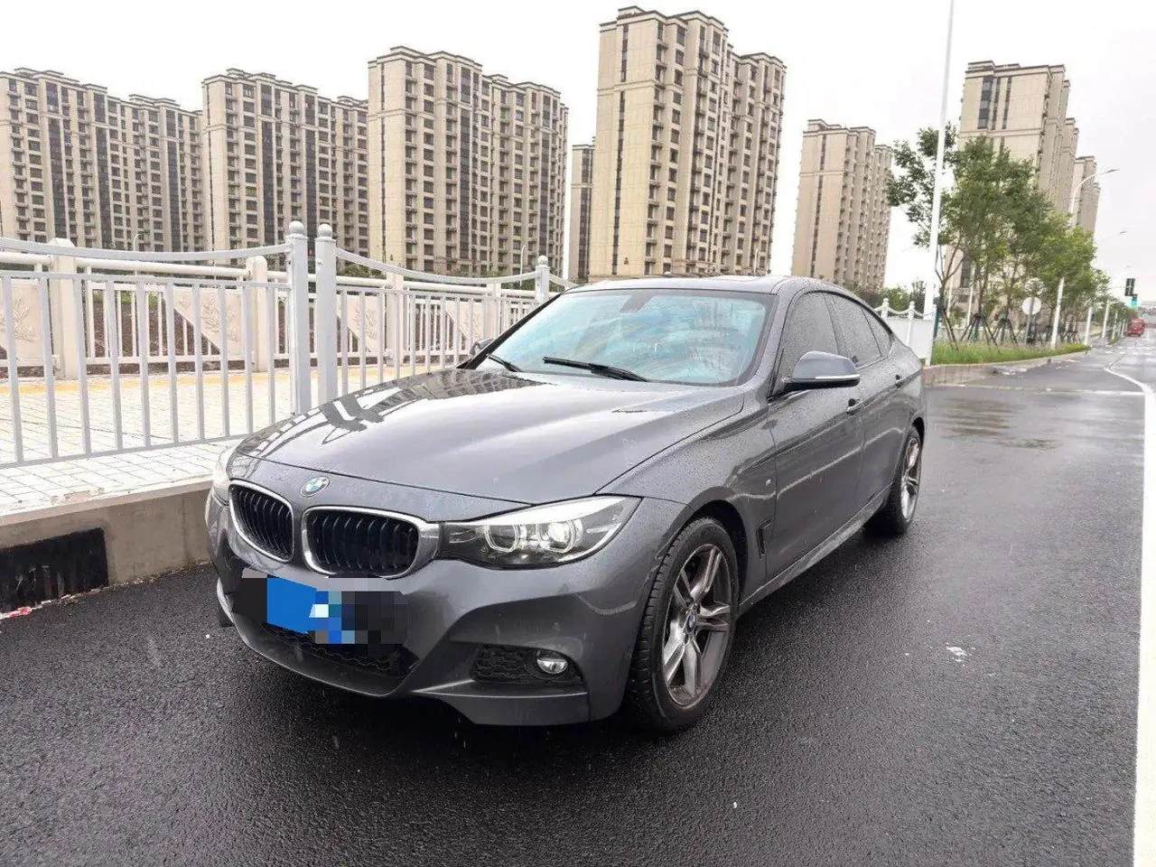 Open image lightbox: BMW 3 Series GT (Imported) 2020 GT 320i 2.0T M Sports Suit Automatic Gear