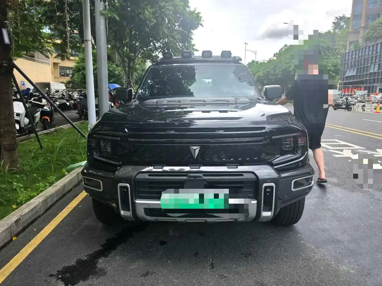 ChangAn Deepal 2025 G318 Worry-free Crossing Edition Four-wheel Drive Far Mountain Edition Automatic Gear 2