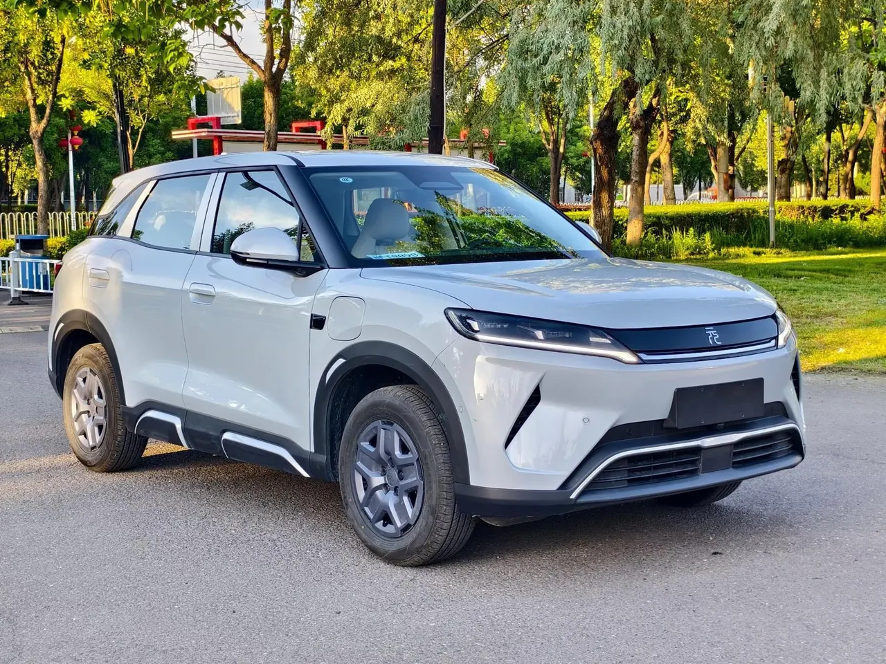 Open image lightbox: BYD 2025 Yuan UP Smart Driving 401KM Vital Automatic Gear