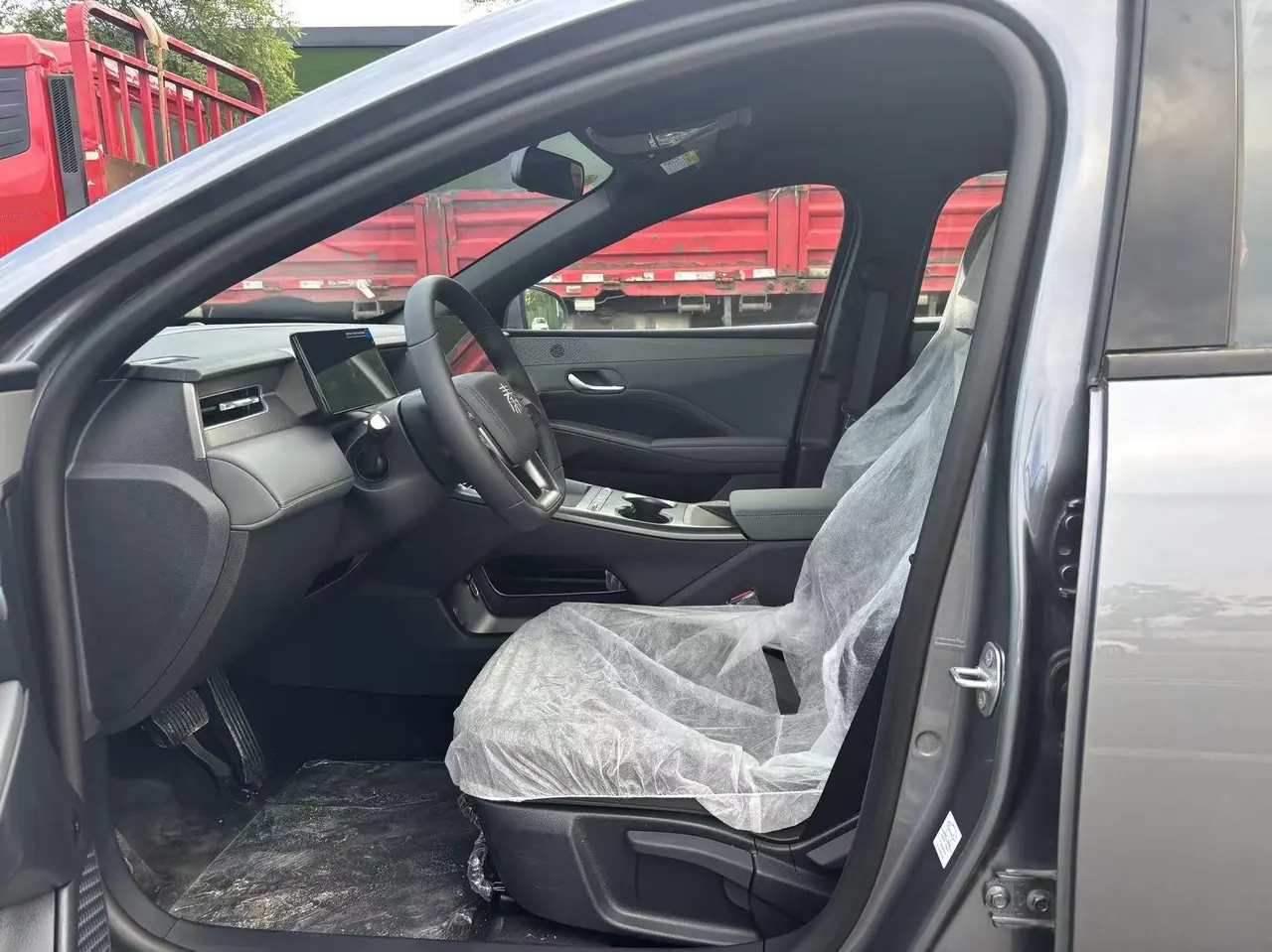 BYD 2026 Qin PLUS DM-i 1.5 CVT 128km Entry-Level Automatic 7