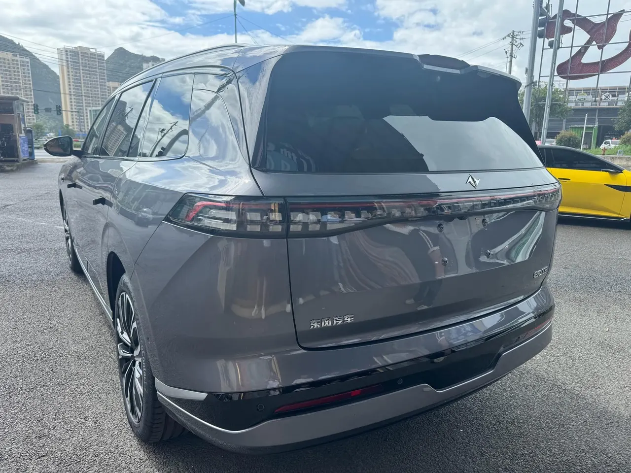 Yi Pai 2026 eπ 008 Pure Electric Home Edition 6-seat Automatic Gear 6
