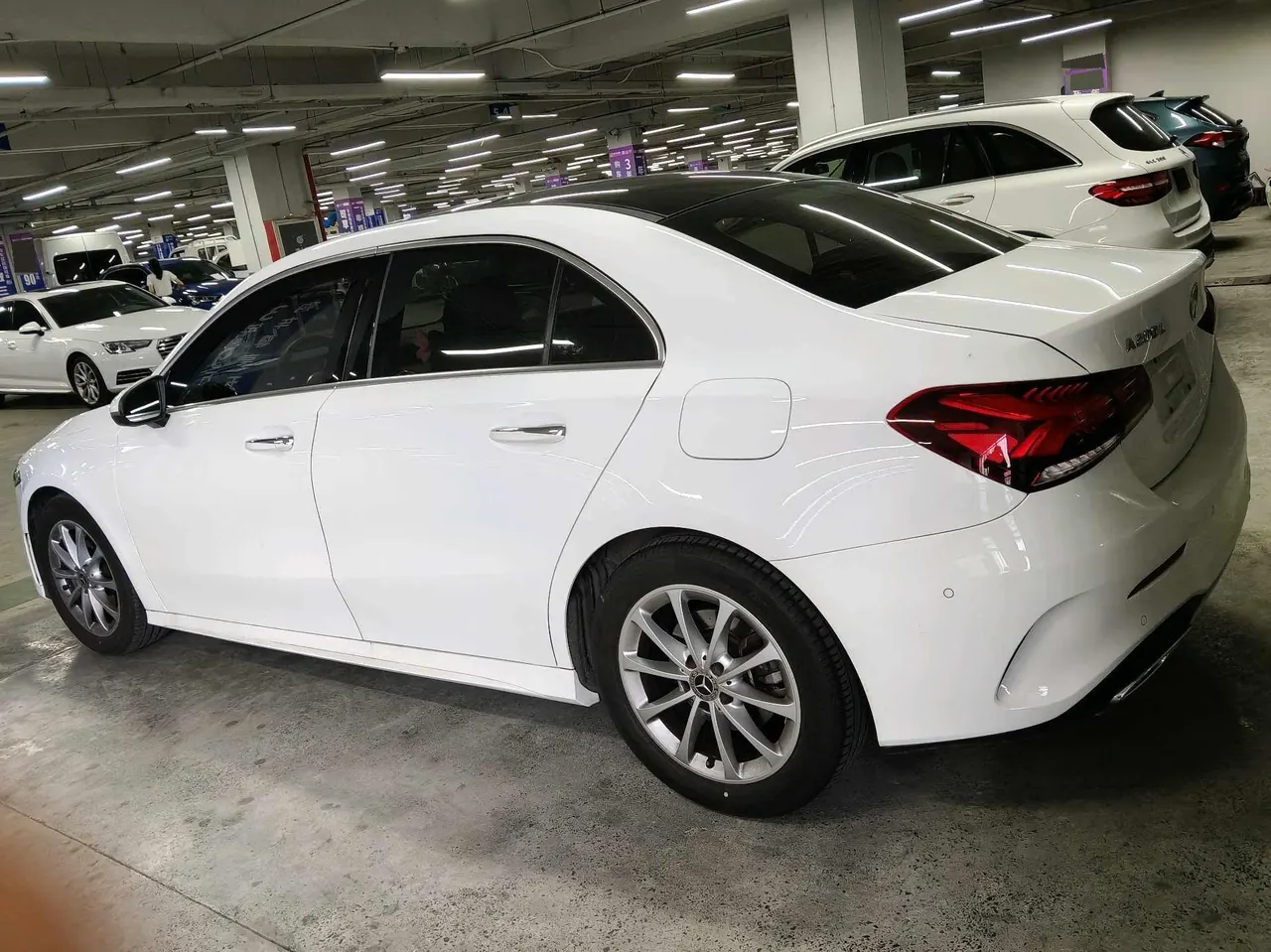 Mercedes Benz Class A 2021 A 200 L 1.3T Dynamic Automatic 6