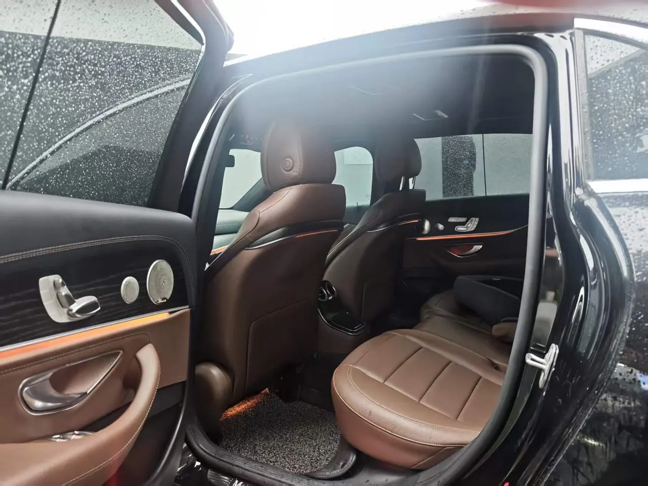 Mercedes Benz E Class 2021 E 300 L 2.0T Sports Luxury Automatic Gear 13