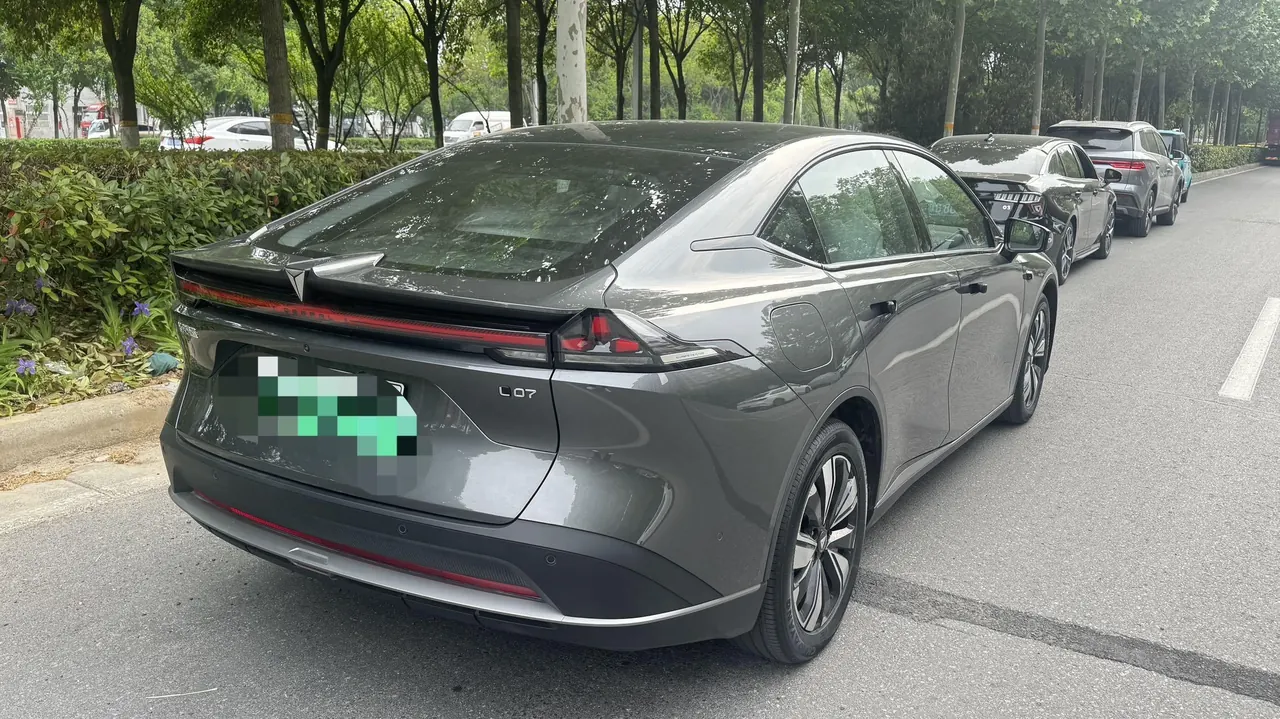 ChangAn Deepal 2026 L 07 550Max Huawei Gankun Zhijia ADS SE Edition Automatic Gear 9