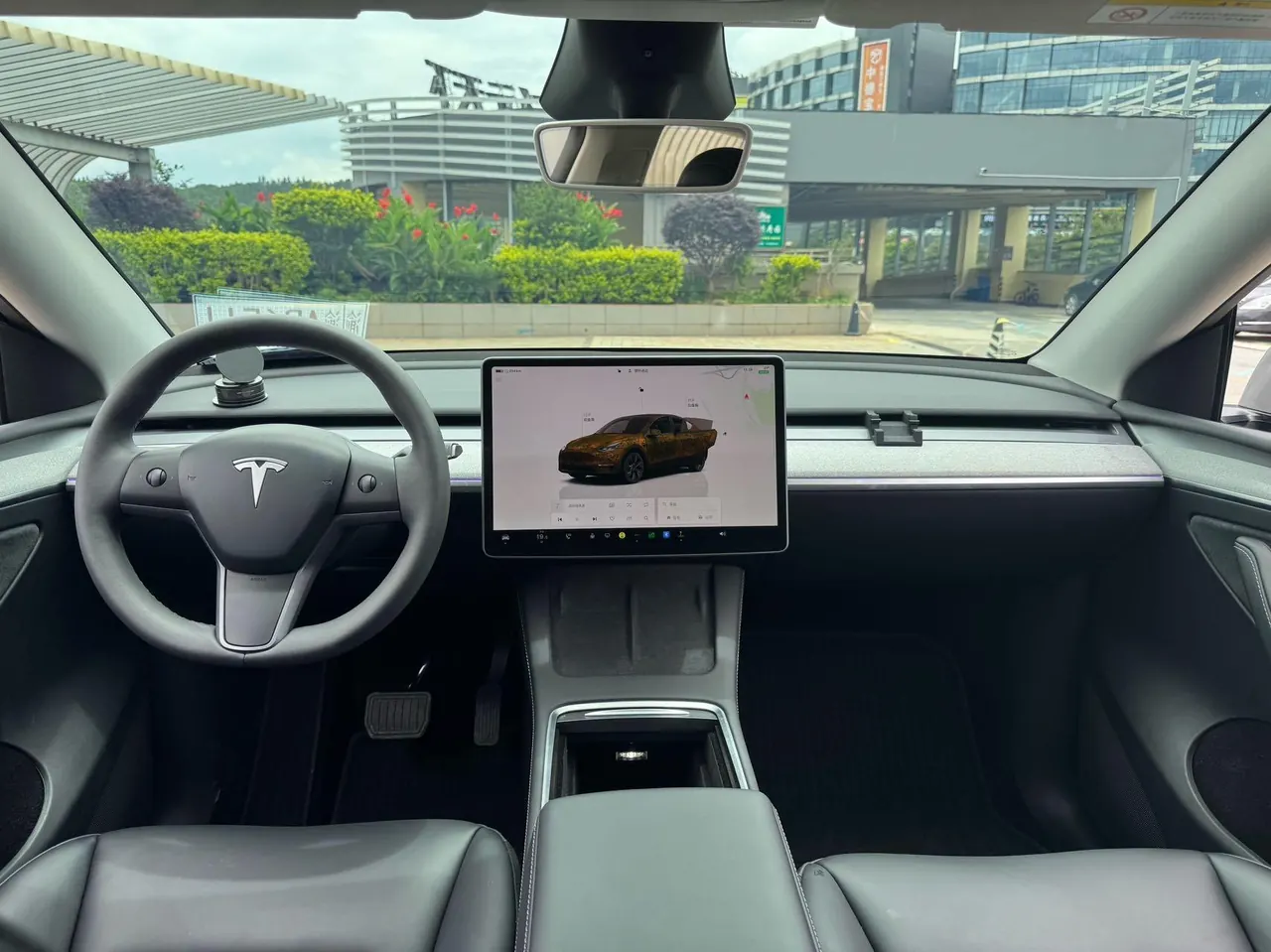 Tesla 2024 Model Y rear-wheel drive version automatic transmission 2