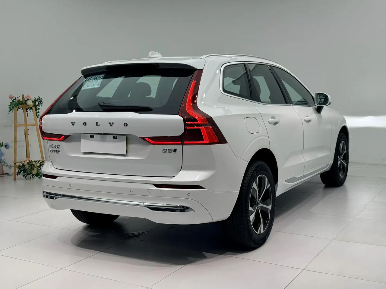 Volvo 2026 XC60 48V 2.0T B5 All-Wheel Drive Intelligent Luxury Edition Automatic Transmission 7