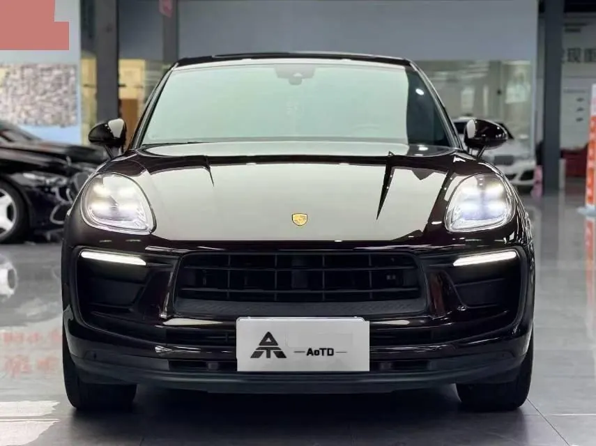 Porsche Macan (Imported) 2023 Macan 2.0T Automatic Gear 2