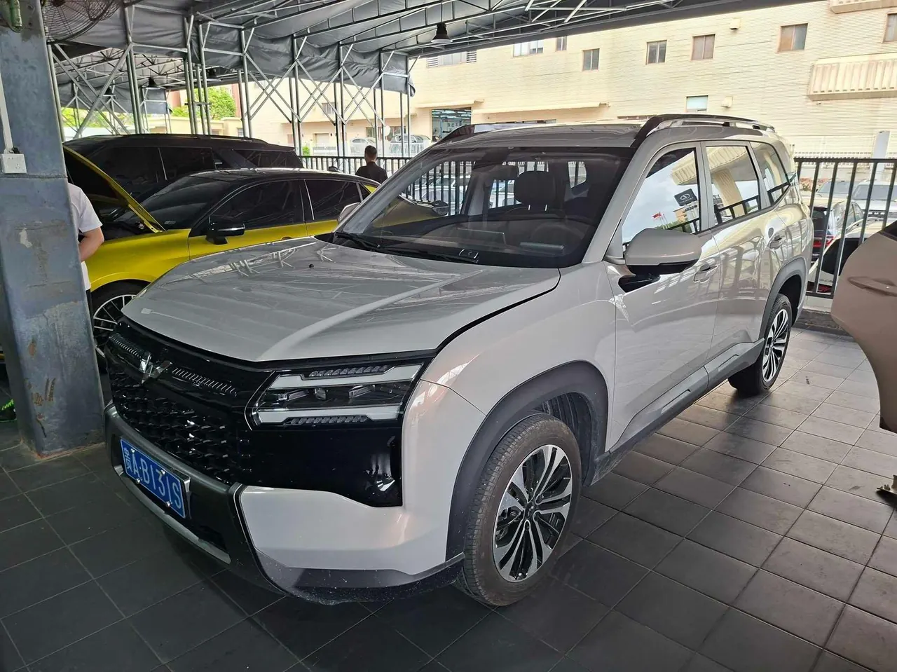 Open image lightbox: WuLing 2026 star 560 1.5T stepless elite automatic gear