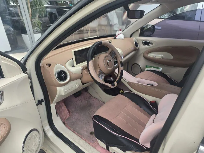 WuLing 2024 Plantronics 333km LingBox Connected Automatic Gear 4