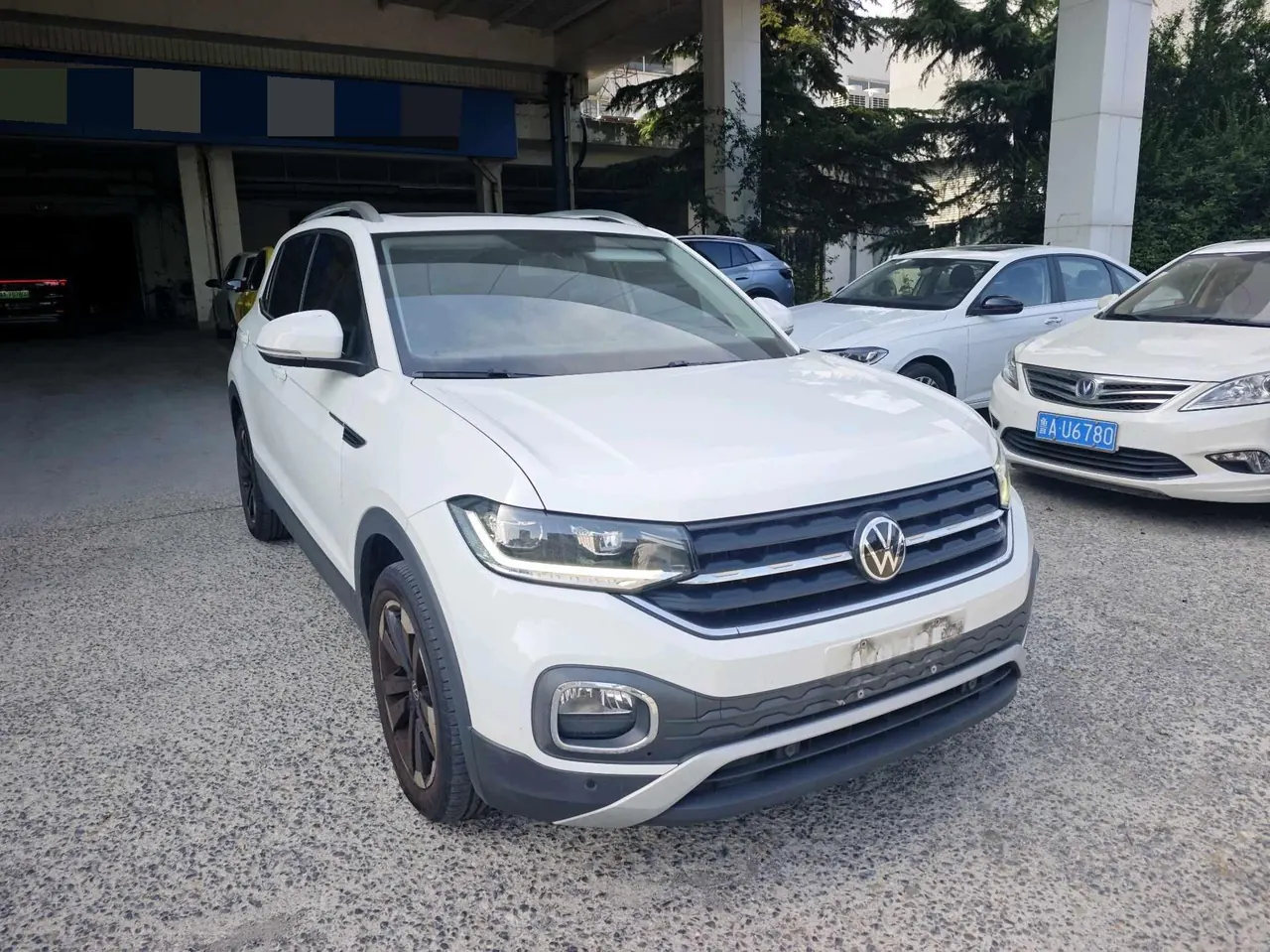 Volkswagen 2021 Shadow 1.5 30th Anniversary Edition Automatic Gear 2