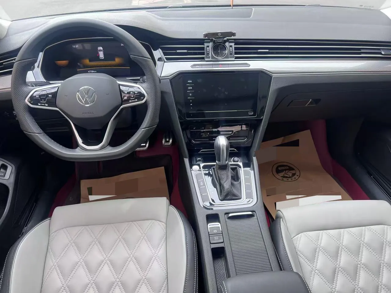 Volkswagen 2020 Magotan 2.0TSI 330TSI Leading Automatic 5