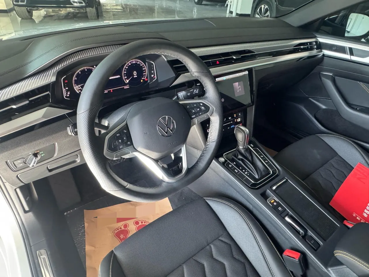 Volkswagen 2026 CC 2.0TSI 380TSI eye-catching 30 million selected automatic gear 8