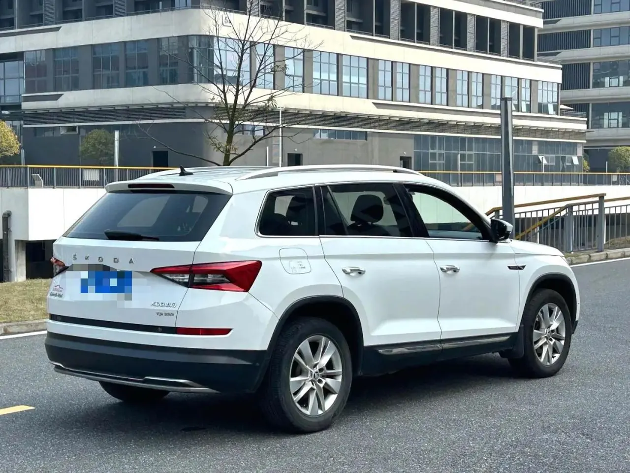 Skoda 2020 Kodiak 2.0TSI TSI 16500.00g Drive Deluxe Premium Edition 5-seat Automatic Transmission 5