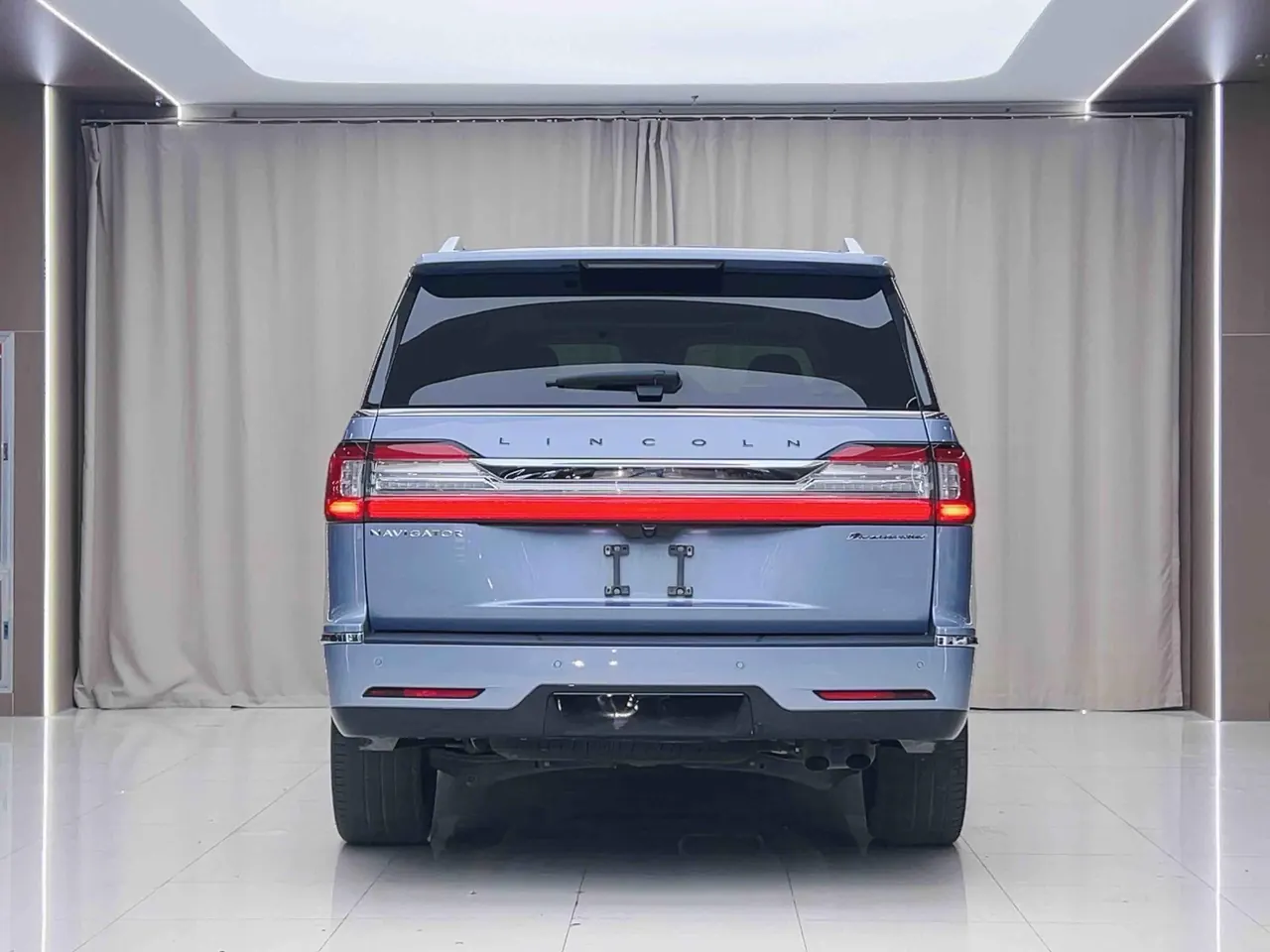 Lincoln Navigator (Imported) 2020 Navigator 3.5T Presidential Series Automatic Gear 9