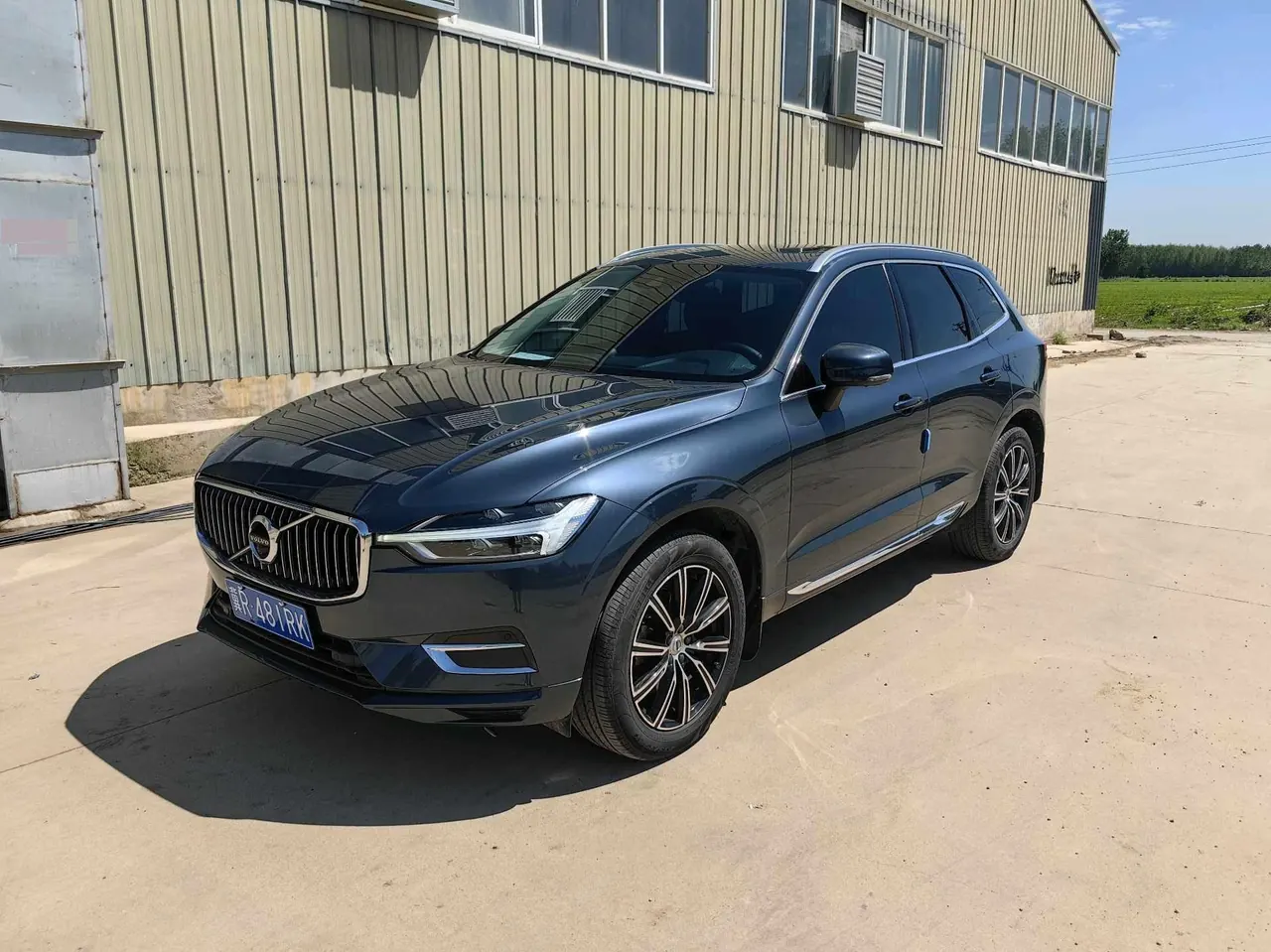 Open image lightbox: Volvo 2020 XC60 2.0T T5 4-wheel drive Zhiyuan Deluxe Edition Automatic Gear