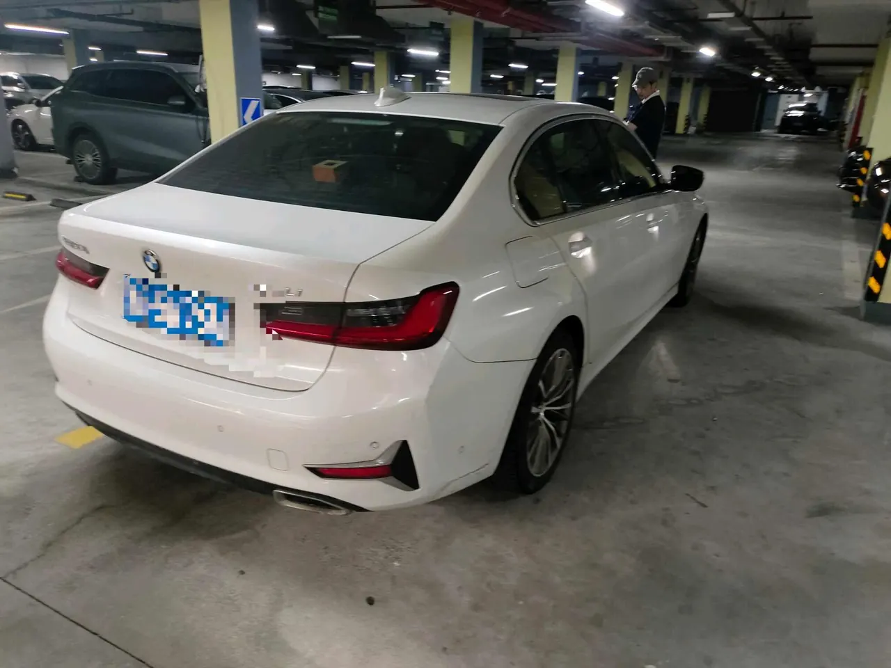 BMW 3 Series 2020 325Li 2.0T First Edition Automatic Gear 2