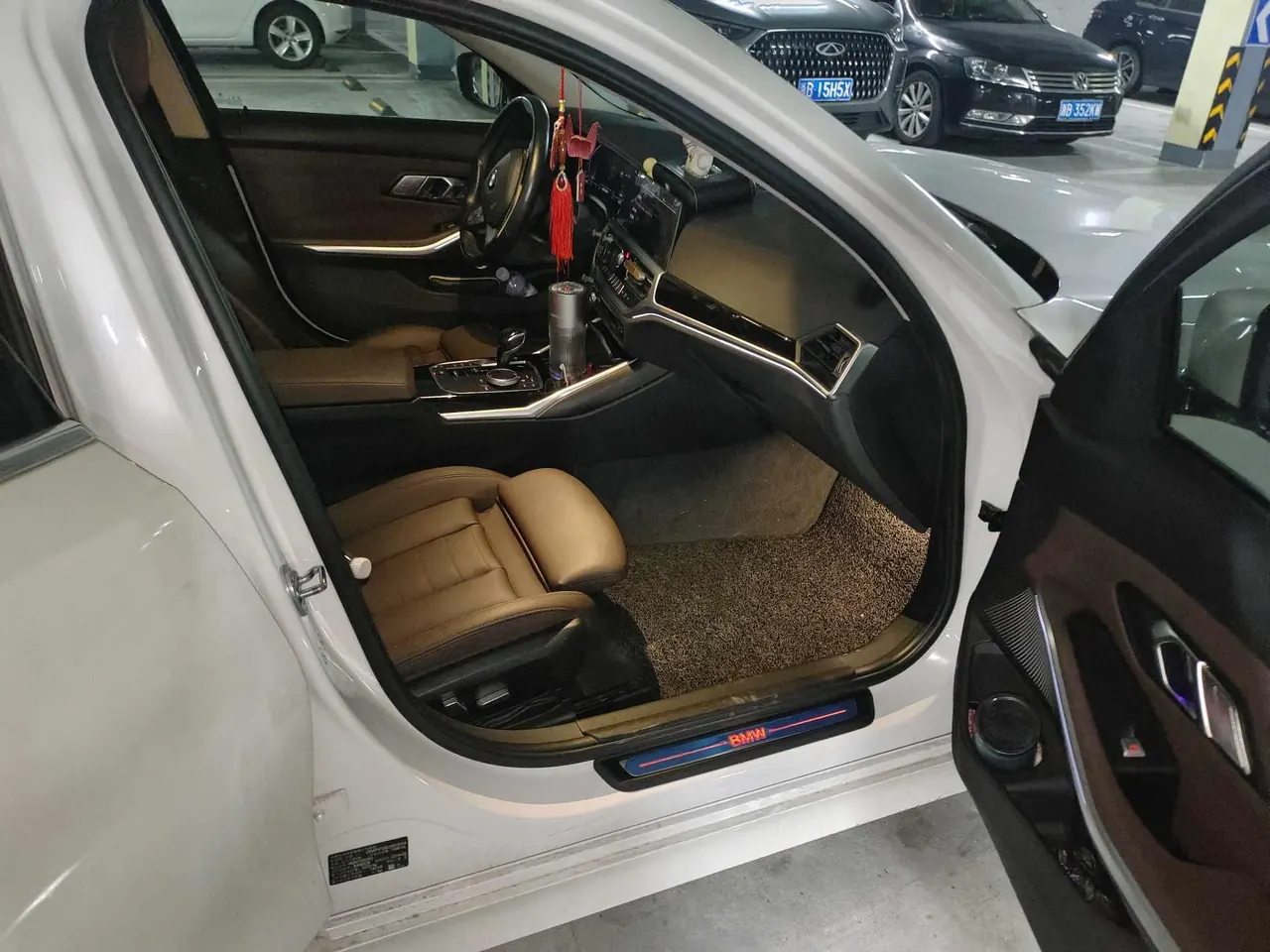 BMW 3 Series 2020 325Li 2.0T First Edition Automatic Gear 9