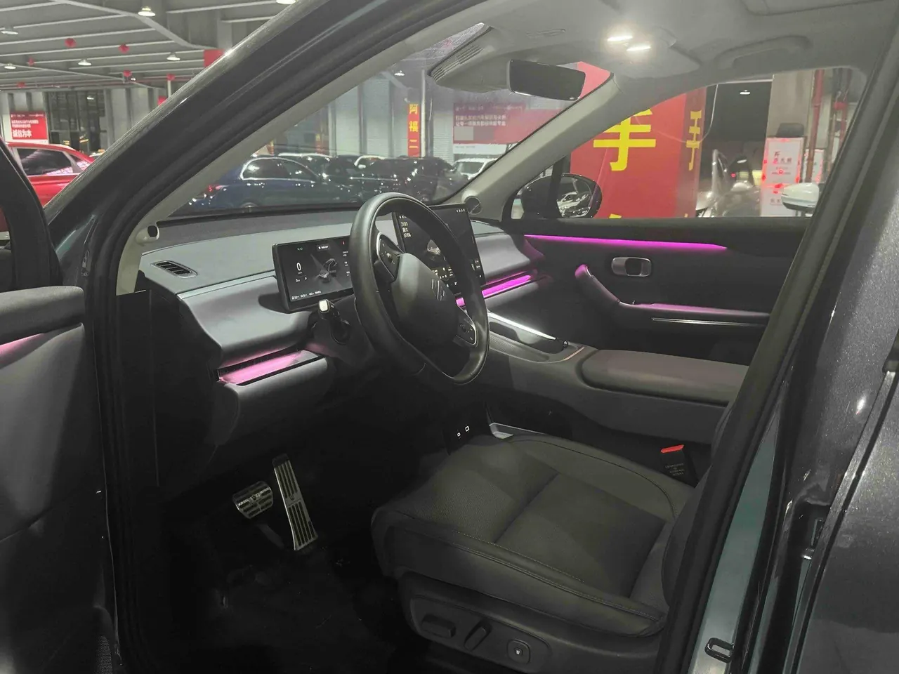 Leapmotor 2026 C 16 280 Laser Radar Zhizun Edition 5-seat Automatic Gear 4
