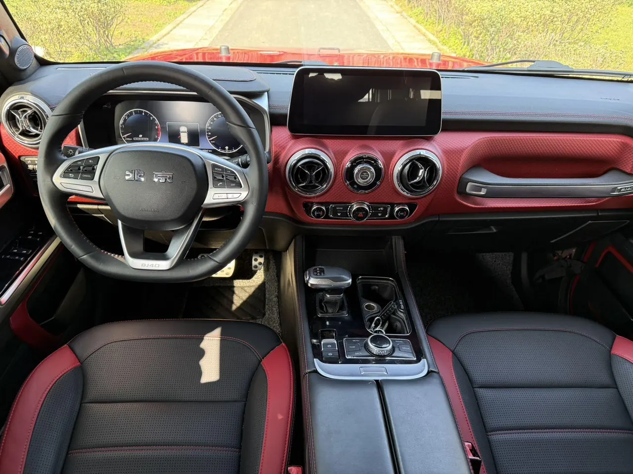 Beijing 2020 BJ40 2.0T 4WD City Hunter Edition Extreme Automatic Gear 7