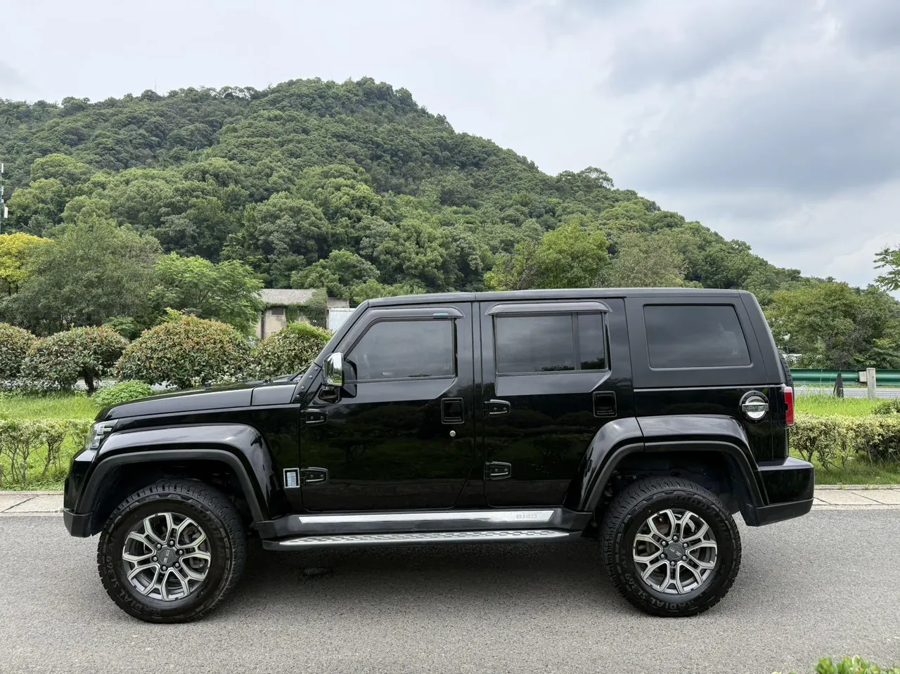 Beijing 2020 BJ40 2.0T 4WD City Hunter Edition Extreme Automatic Gear 9