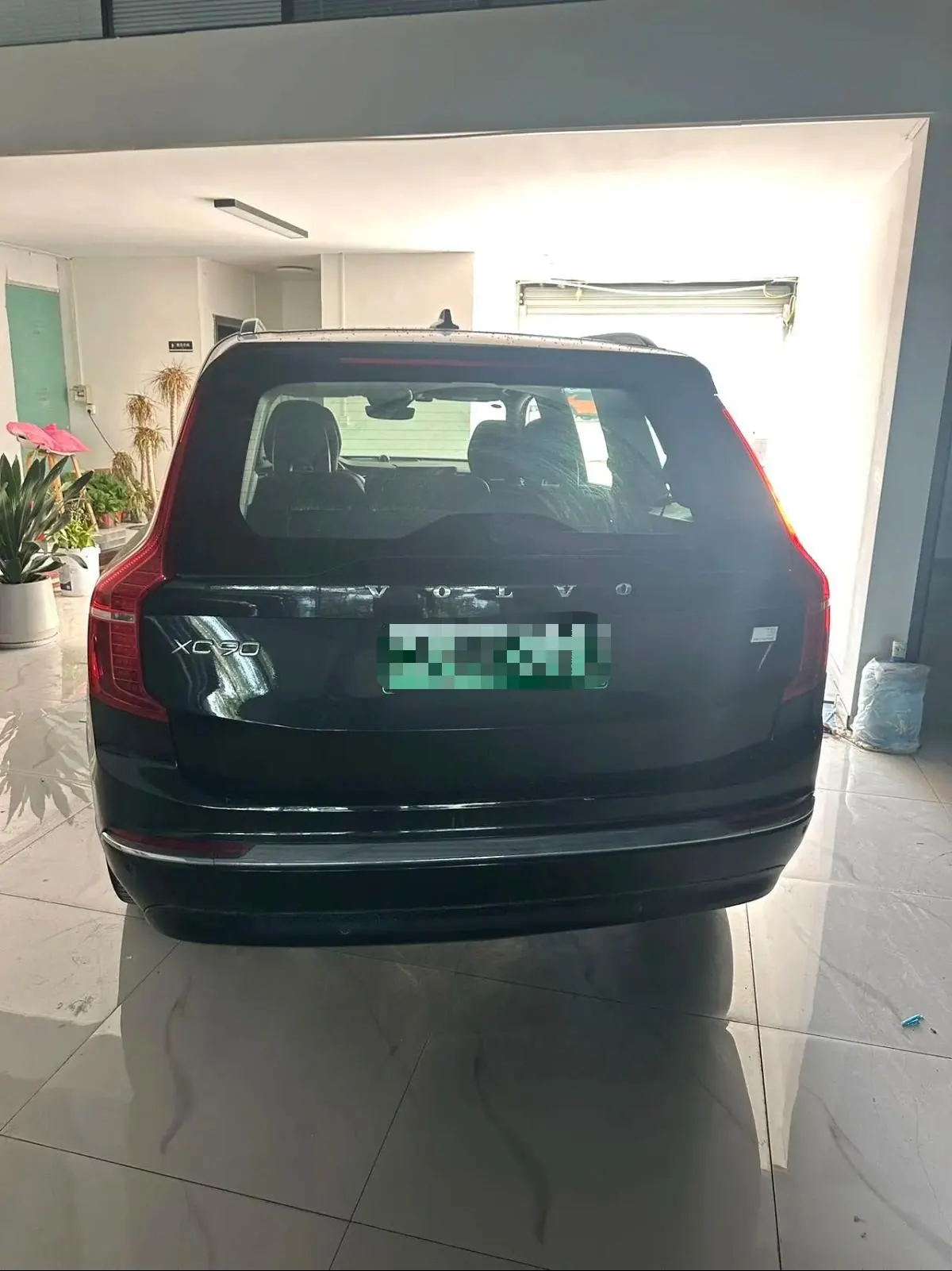 Volvo XC90 (Imported) 2023 XC90 RECHARGE 2.0T T8 Zhizun Deluxe Edition 7-seat Automatic Gear 6