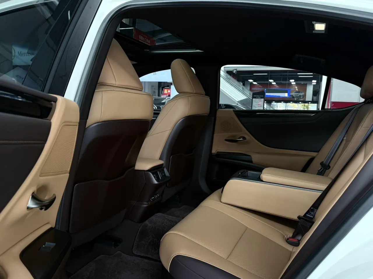 Lexus ES (Imported) 2020 ES300h 2.5 Stepless Excellence Edition Automatic Gear 7