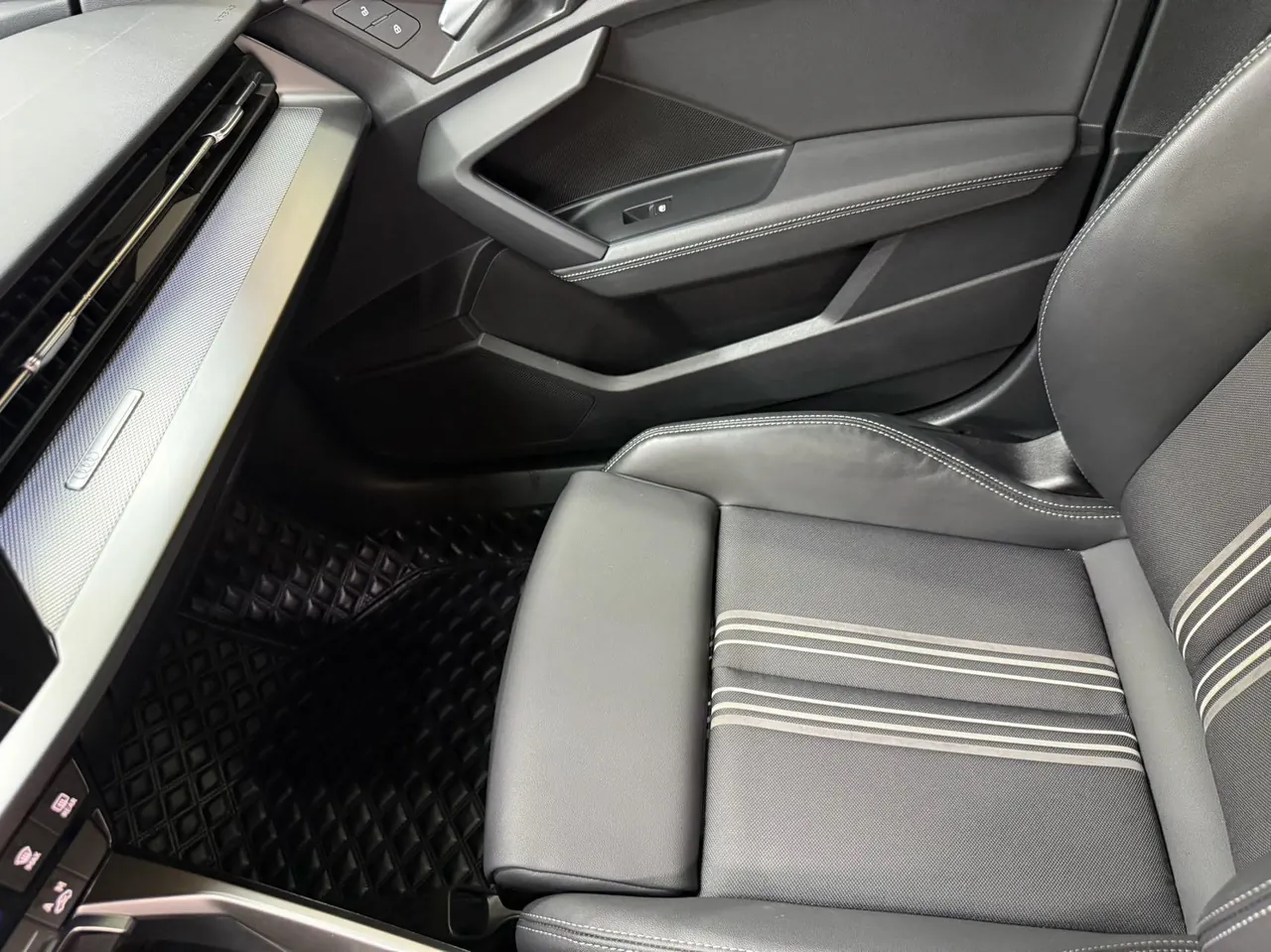 Audi 2023 A3L Limousine 1.4TFSI 35TFSI Fashion Sports (Modified) Automatic 12