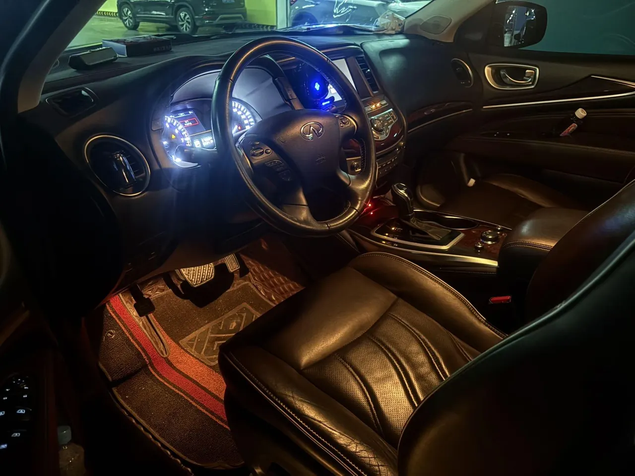 Infiniti QX60 (Imported) 2020 QX60 Oil-Electric Hybrid 2.5T Stepless Two-Drive Excellent Automatic Gear 3