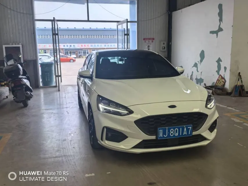 Ford 2020 Fox-hatchback 1.5T EcoBoost 180 ST Line Automatic 2