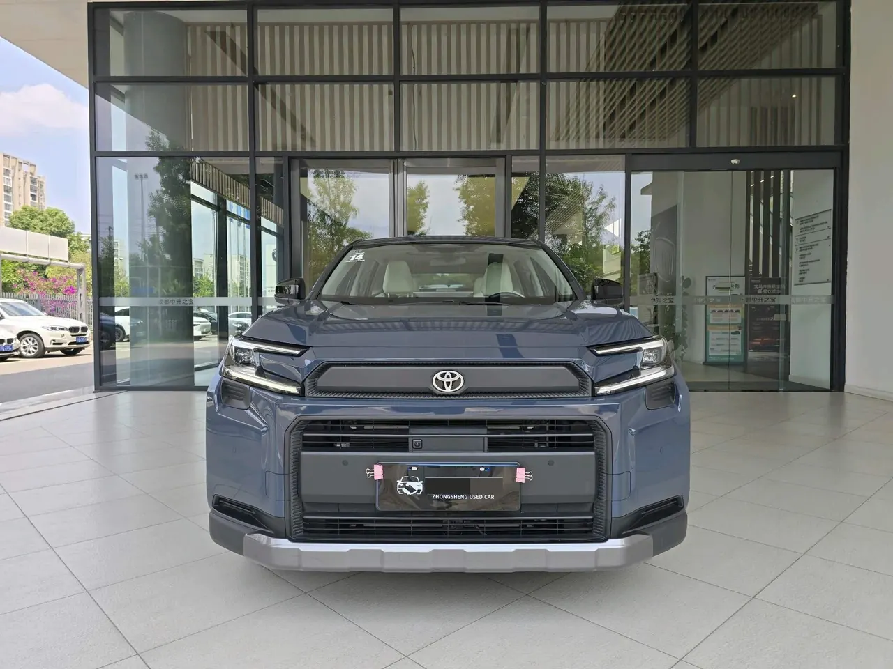 Toyota 2026 RAV4 Rongfang Double Engine 2.5 Stepless Four-wheel Drive Deluxe Automatic Gear 2