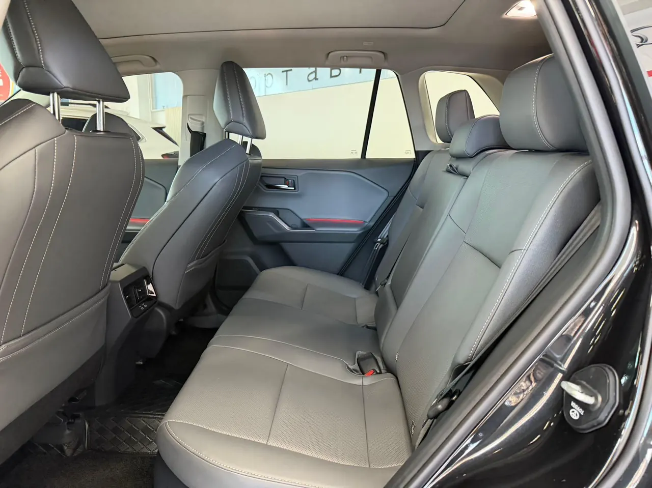 Toyota 2026 Wildlander Dual-Engine 2.0 CVT Intelligent Electric Hybrid PRO Automatic Transmission 10