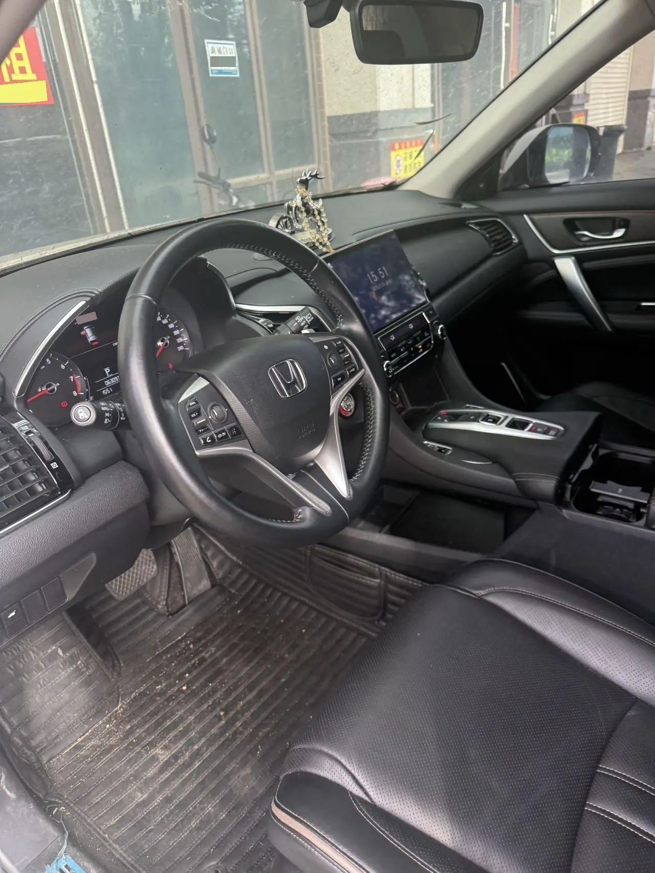 Honda 2020 Crown Road 2.0T 370TURBO Two-Drive Deluxe Automatic Gear 5