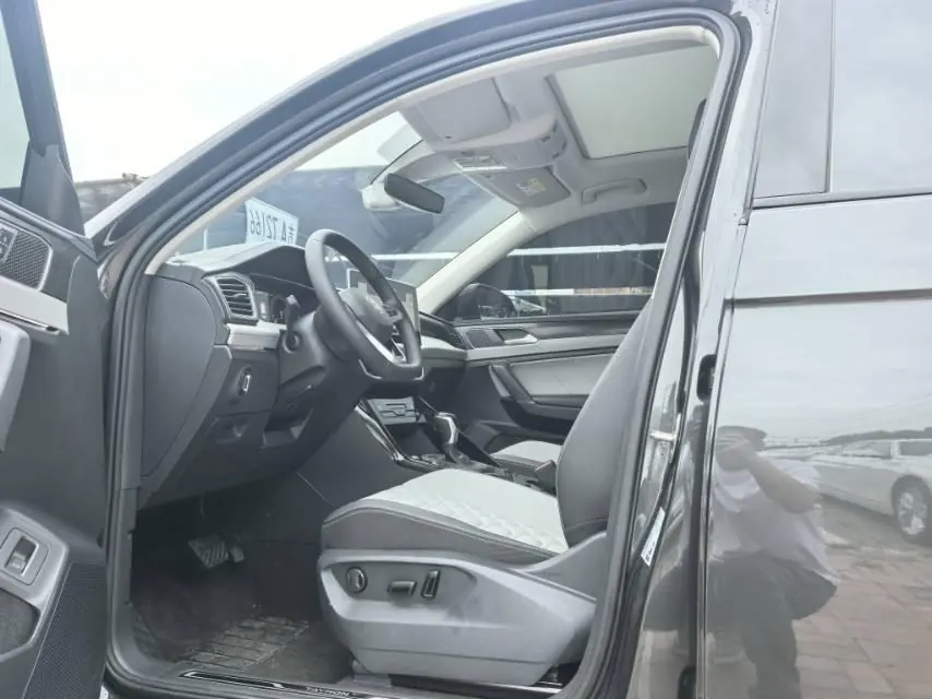 Volkswagen 2023 Tanyue 1.4TSI 280TSI Two-Drive Luxury Plus Advanced Edition Automatic Gear 4