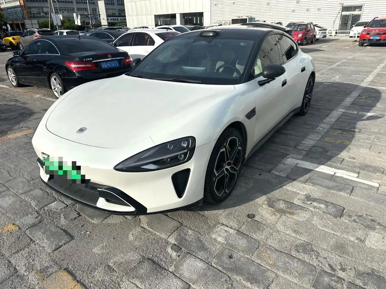 MI 2024 SU 7 830km Rear Drive Ultra Long Endurance High-end Smart Drive Pro Edition Automatic Gear - View 1
