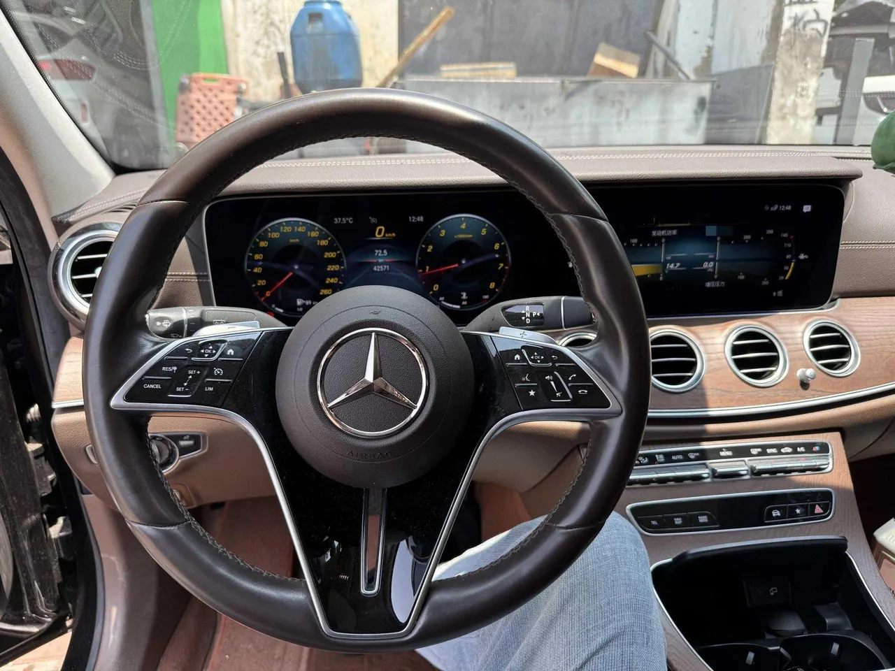 Mercedes Benz E Class 2022 E 300 L 2.0T Luxury (Change 2) Automatic Gear 7