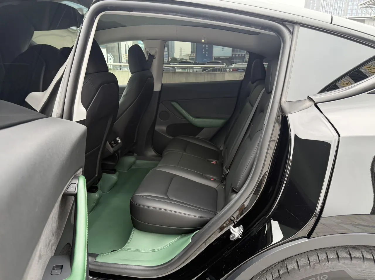 Tesla 2022 Model Y rear-wheel drive version (facelift) automatic gear 5