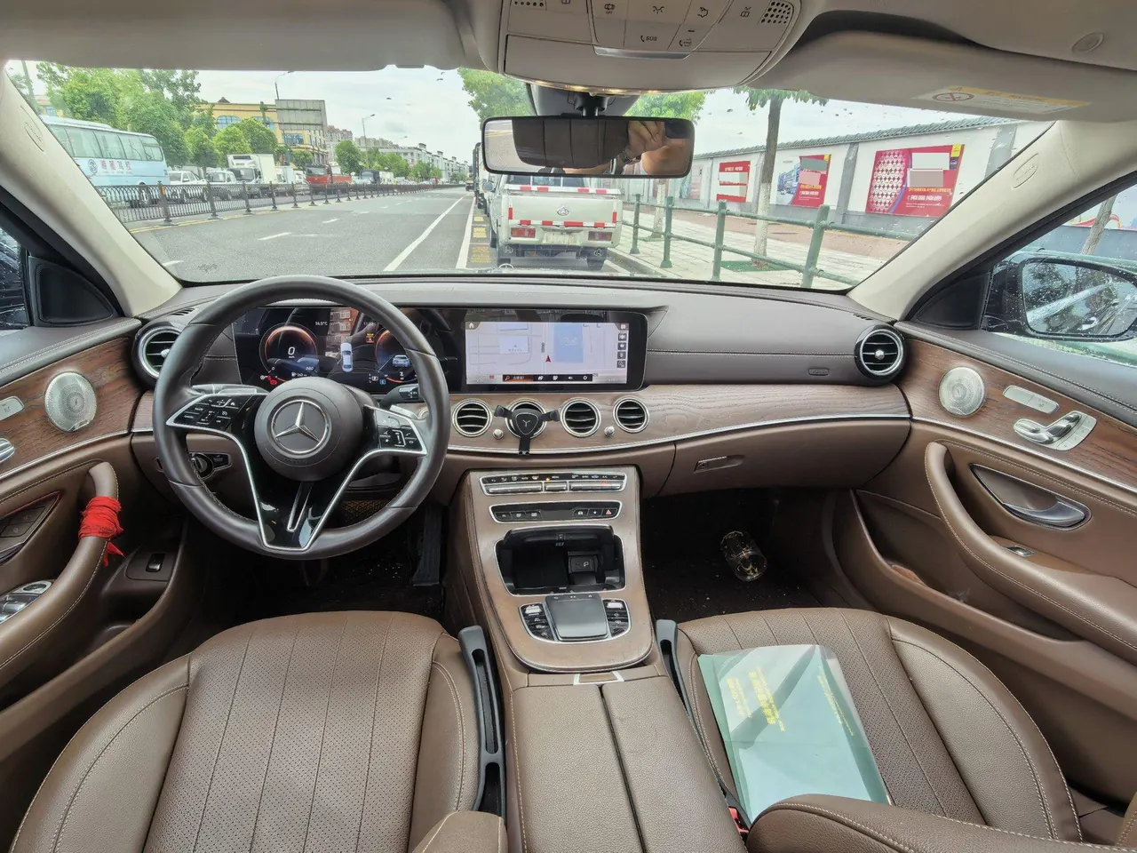 Mercedes Benz E Class 2023 E 300 L 2.0T Sports Luxury Automatic Gear 5