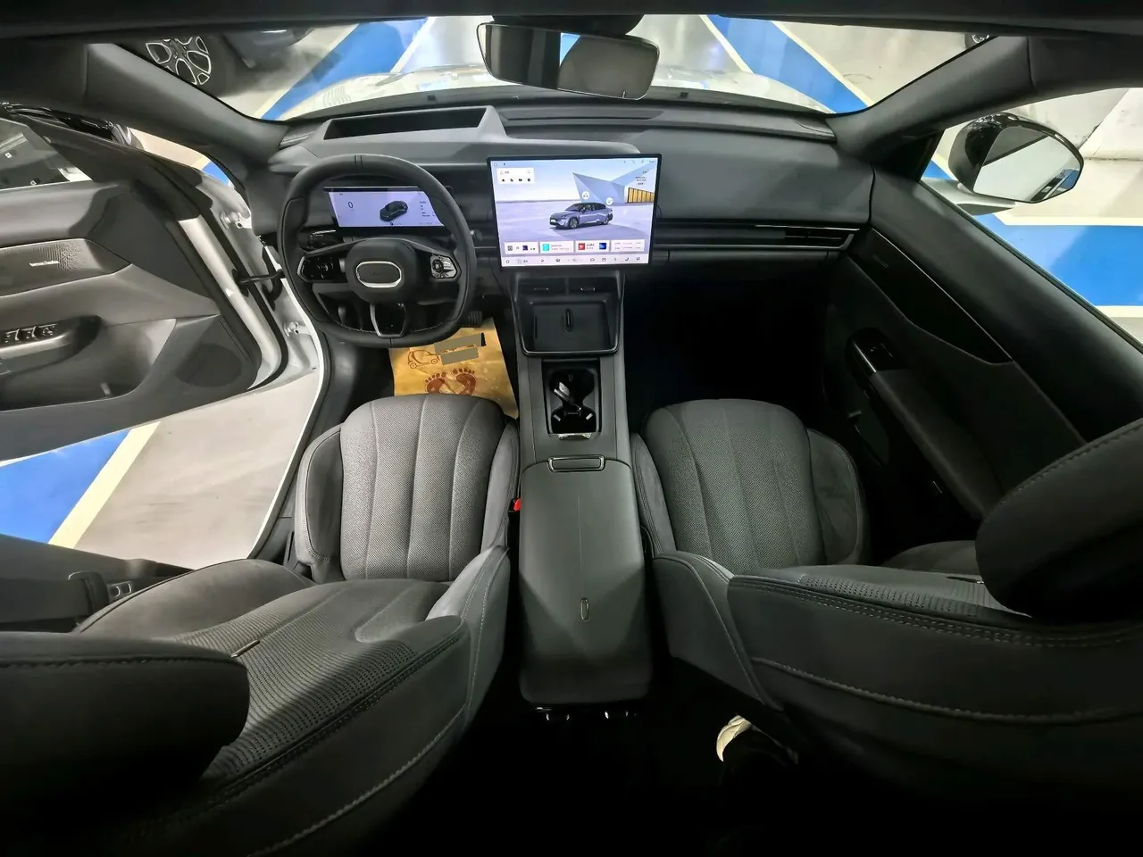 LYNK&amp;CO 2024 LYNK&amp;CO 07 EM-P 1.5T 126 Long Endurance Ultra Auto 5