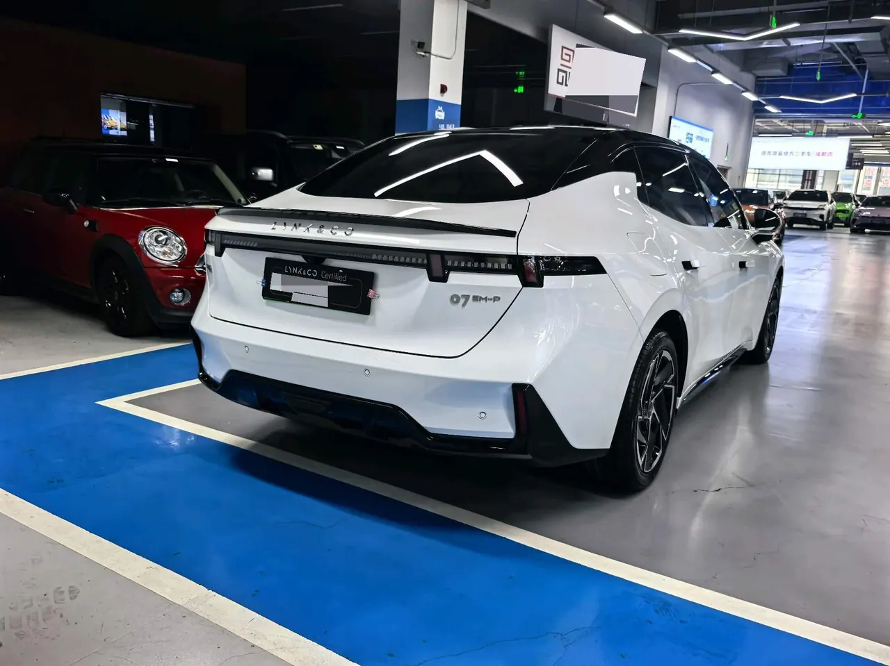 LYNK&amp;CO 2024 LYNK&amp;CO 07 EM-P 1.5T 126 Long Endurance Ultra Auto 8