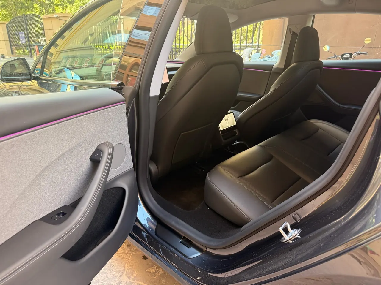 Tesla 2025 Model 3 Rear-Wheel-Drive Edition (facelift) Automatic Transmission 6