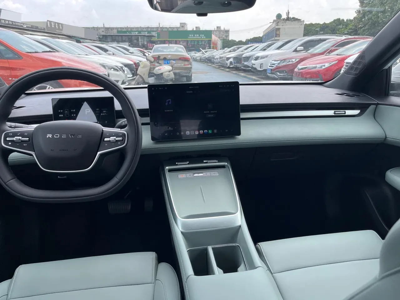 Roewe 2026 D 6 520km Comfortable Edition Automatic Gear 6