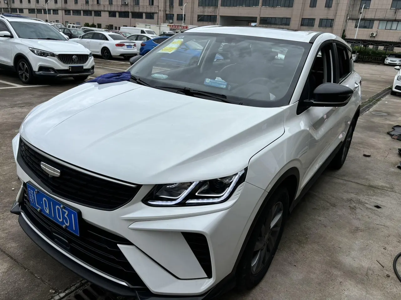Geely 2025 Binyue 1.5 Stepless Super MAX Automatic Gear - View 1