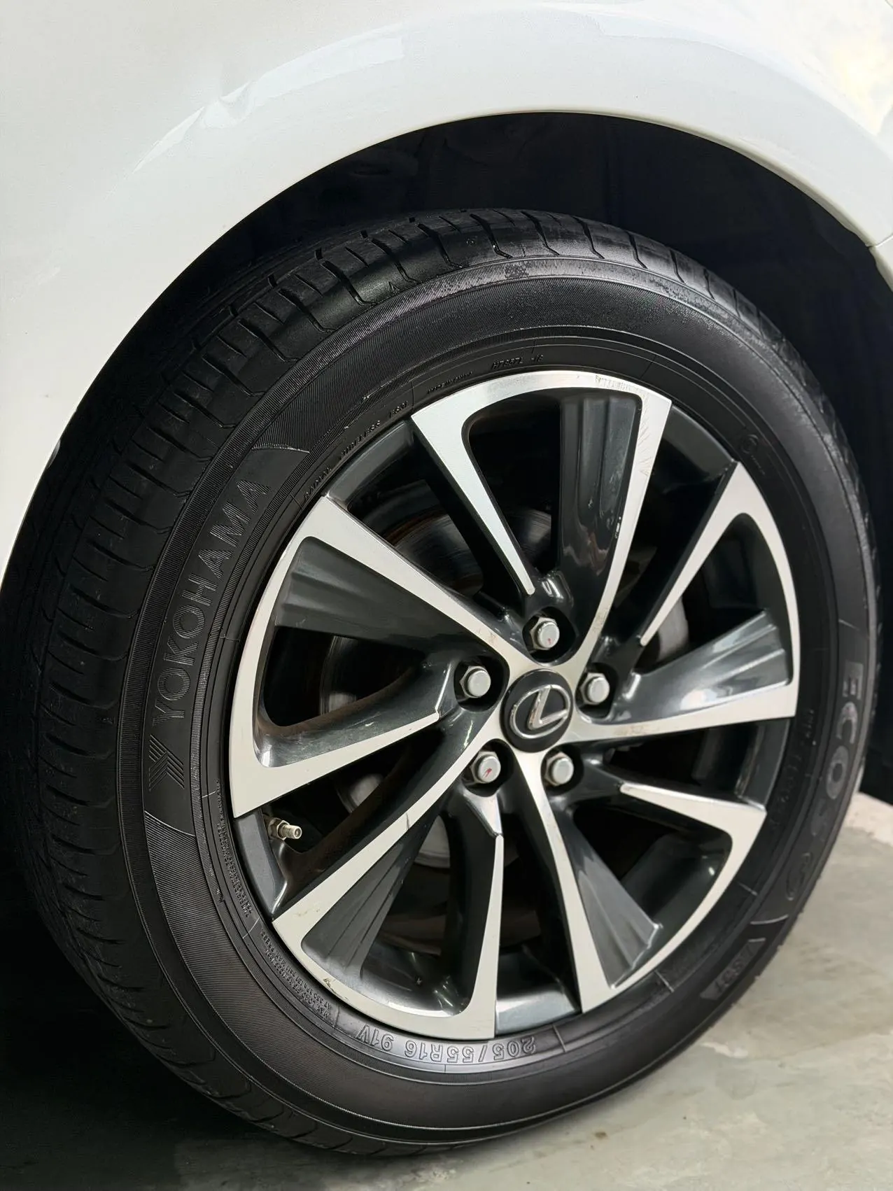Lexus CT (Imported) 2020 CT200h 1.8 Stepless Elite Automatic Gear 5