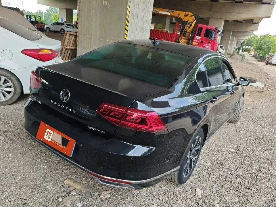 Volkswagen 2020 Magotan 1.4TSI 280TSI Leading Automatic Transmission 2